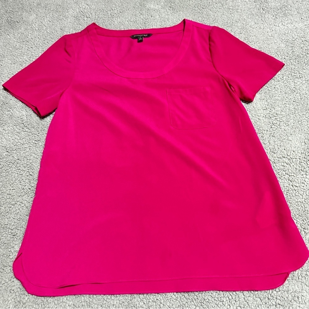 Banana Republic Fuchsia Scoop Neck Tee Top Small Polyester Pocket Blouse S